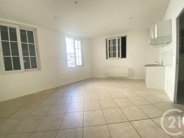 Appartement F2 à vendre - 2 pièces - 32.49 m2 - DAMMARTIN EN GOELE - 77 - ILE-DE-FRANCE - Century 21 Gp Immobilier