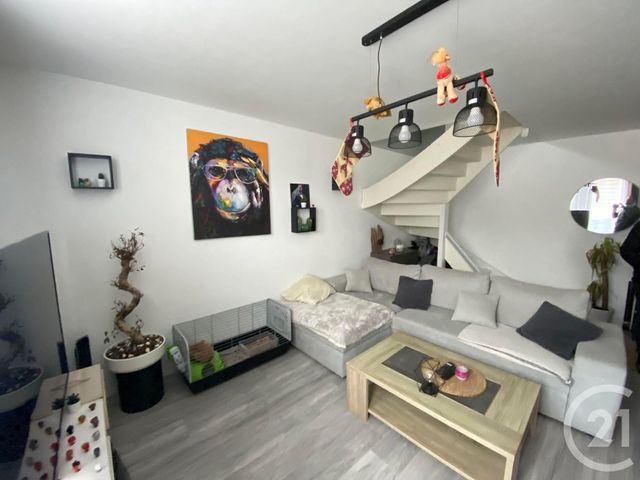 Appartement F3 à vendre - 3 pièces - 60.0 m2 - MOUSSY LE VIEUX - 77 - ILE-DE-FRANCE - Century 21 Gp Immobilier