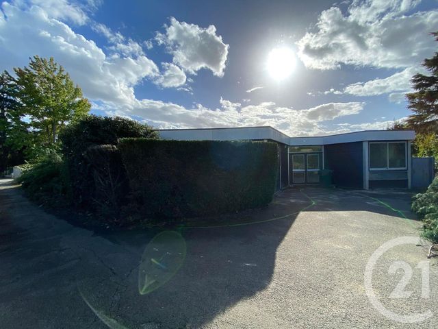  - LE PLESSIS BELLEVILLE - 