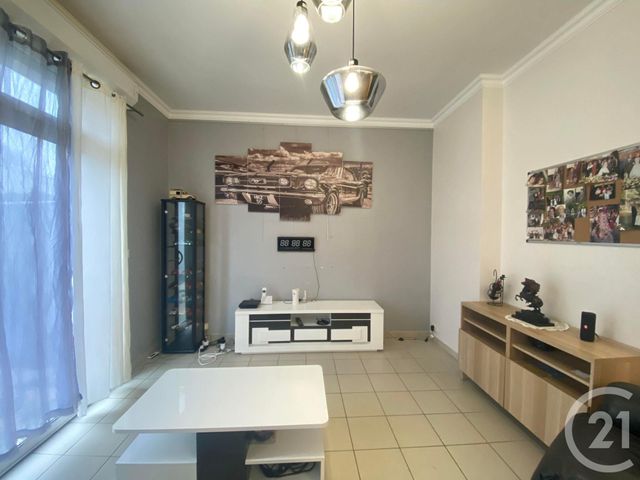 Afficher la photo en grand Appartement F3 à vendre - 3 pièces - 57.6 m2 - DAMMARTIN EN GOELE - 77 - ILE-DE-FRANCE - Century 21 Gp Immobilier