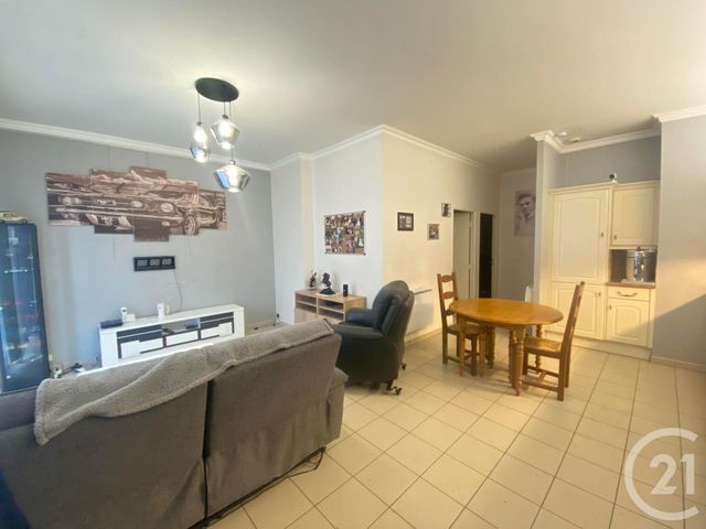 Afficher la photo en grand Appartement F3 à vendre - 3 pièces - 57.6 m2 - DAMMARTIN EN GOELE - 77 - ILE-DE-FRANCE - Century 21 Gp Immobilier