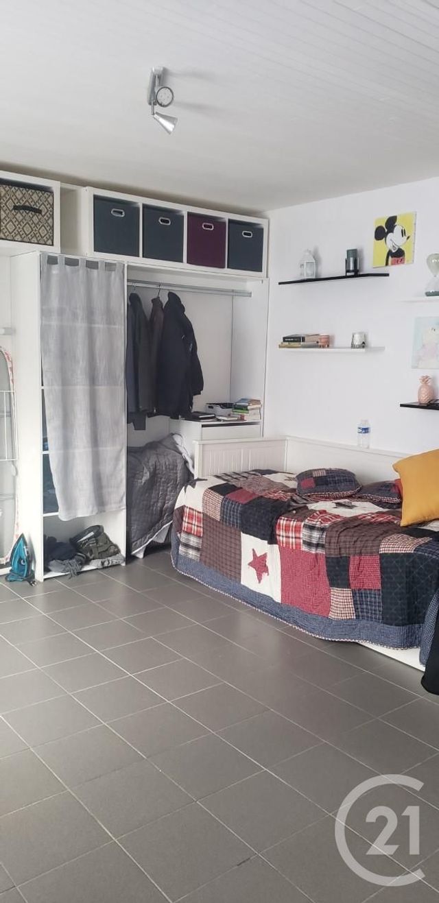 Studio à louer - 1 pièce - 26.0 m2 - OTHIS - 77 - ILE-DE-FRANCE - Century 21 Gp Immobilier