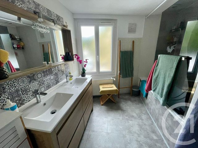 Appartement F3 à vendre - 3 pièces - 61.15 m2 - OTHIS - 77 - ILE-DE-FRANCE - Century 21 Gp Immobilier