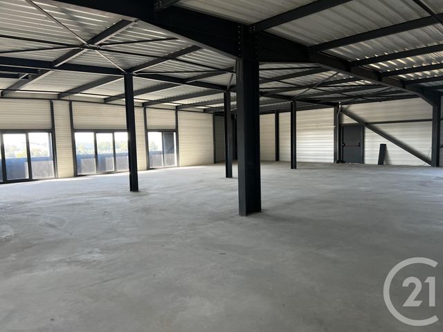 Afficher la photo en grand entreprise à louer - 717.0 m2 - LE MESNIL AMELOT - 77 - ILE-DE-FRANCE - Century 21 Gp Immobilier