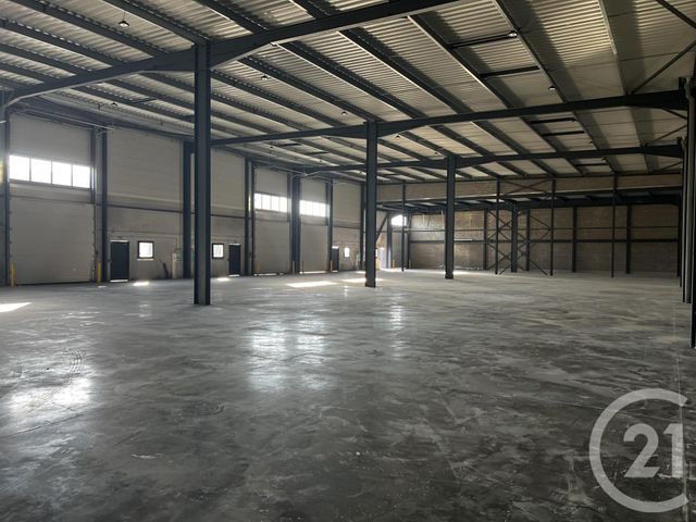 entreprise à louer - 1703.0 m2 - LE MESNIL AMELOT - 77 - ILE-DE-FRANCE - Century 21 Gp Immobilier