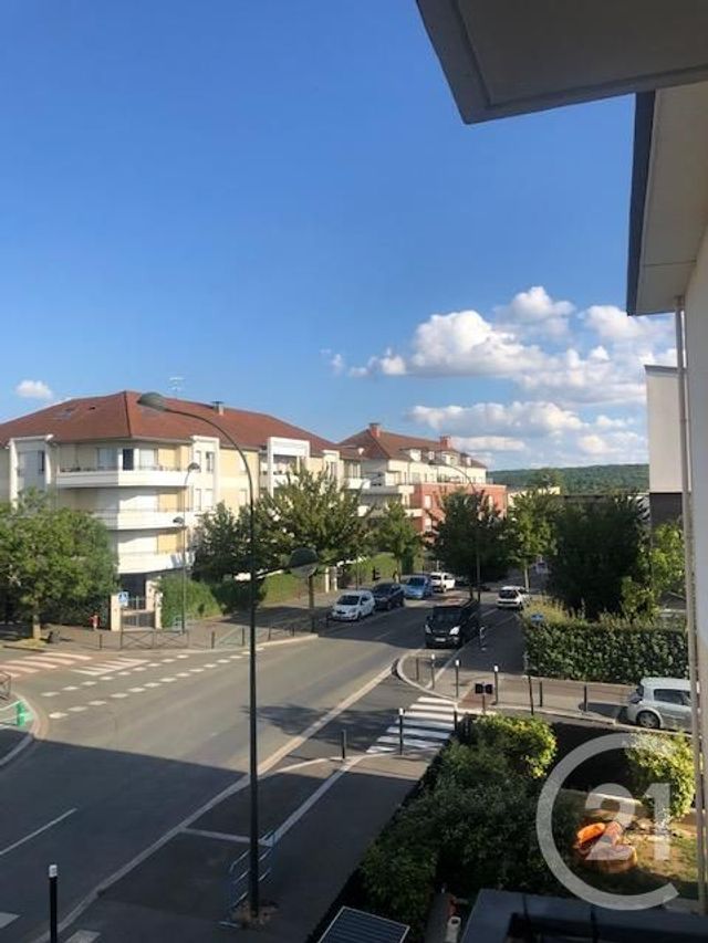Appartement F2 à louer - 2 pièces - 41.31 m2 - MEAUX - 77 - ILE-DE-FRANCE - Century 21 Gp Immobilier