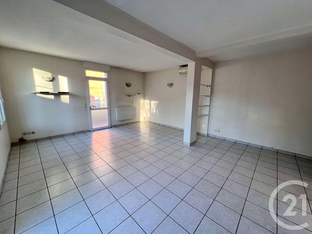 Afficher la photo en grand Appartement F3 à vendre - 3 pièces - 74.13 m2 - DAMMARTIN EN GOELE - 77 - ILE-DE-FRANCE - Century 21 Gp Immobilier