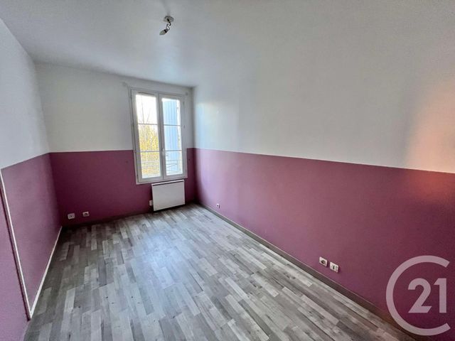 Afficher la photo en grand Appartement F3 à vendre - 3 pièces - 74.13 m2 - DAMMARTIN EN GOELE - 77 - ILE-DE-FRANCE - Century 21 Gp Immobilier