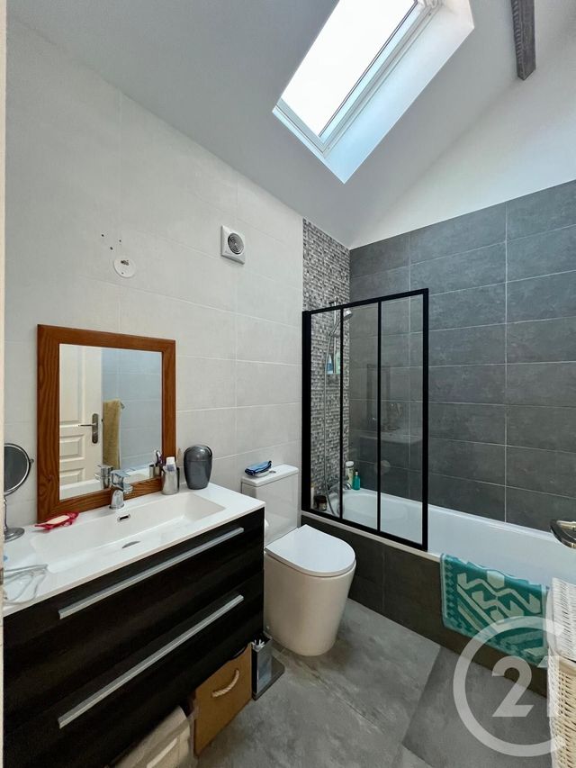 Appartement F2 à louer - 2 pièces - 60.65 m2 - CLAYE SOUILLY - 77 - ILE-DE-FRANCE - Century 21 Gp Immobilier