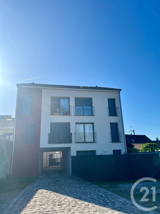 Appartement F2 à louer - 2 pièces - 60.65 m2 - CLAYE SOUILLY - 77 - ILE-DE-FRANCE - Century 21 Gp Immobilier