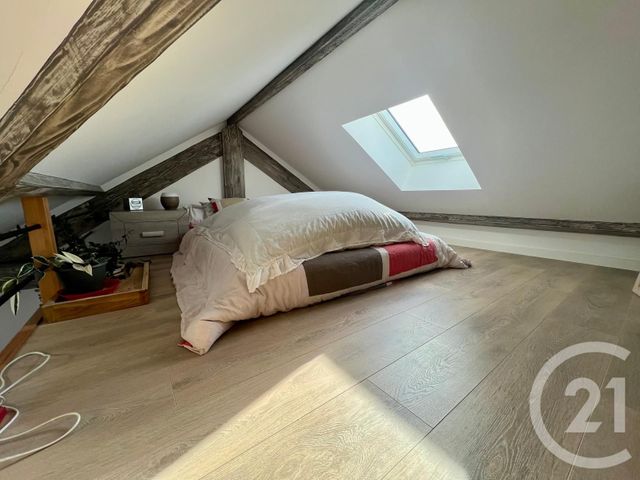 Appartement F2 à louer - 2 pièces - 60.65 m2 - CLAYE SOUILLY - 77 - ILE-DE-FRANCE - Century 21 Gp Immobilier
