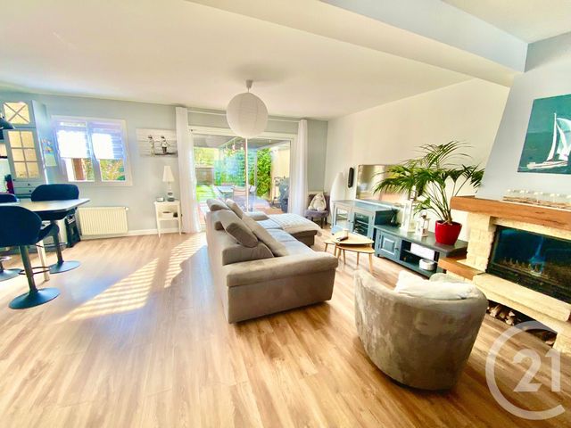 maison à vendre - 5 pièces - 106.0 m2 - MOUSSY LE VIEUX - 77 - ILE-DE-FRANCE - Century 21 Gp Immobilier