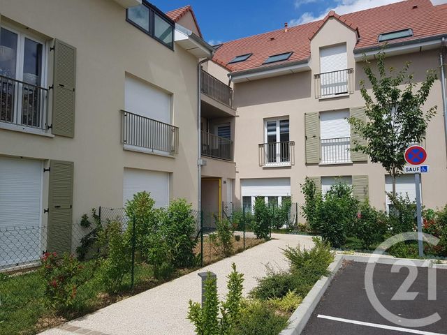 Appartement Studio à louer MOUSSY LE VIEUX
