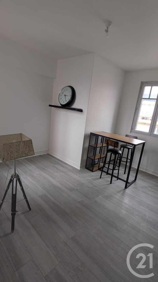 Appartement F2 à louer - 2 pièces - 42.25 m2 - AULNAY SOUS BOIS - 93 - ILE-DE-FRANCE - Century 21 Gp Immobilier