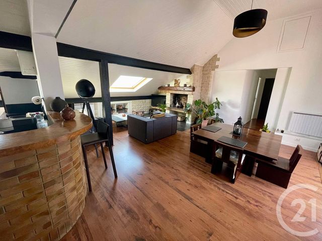 Appartement F4 à vendre - 5 pièces - 75.63 m2 - ST SOUPPLETS - 77 - ILE-DE-FRANCE - Century 21 Gp Immobilier