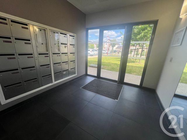 Appartement F3 à vendre - 3 pièces - 54.9 m2 - VILLERON - 95 - ILE-DE-FRANCE - Century 21 Gp Immobilier