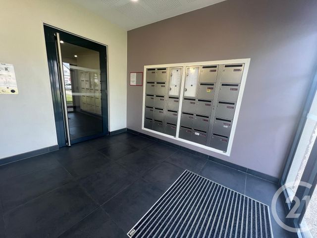 Appartement F3 à vendre - 3 pièces - 54.9 m2 - VILLERON - 95 - ILE-DE-FRANCE - Century 21 Gp Immobilier