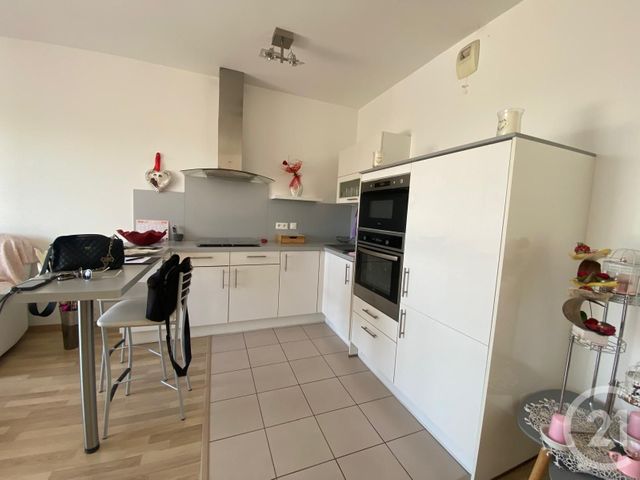 Appartement F3 à vendre - 3 pièces - 66.0 m2 - DAMMARTIN EN GOELE - 77 - ILE-DE-FRANCE - Century 21 Gp Immobilier