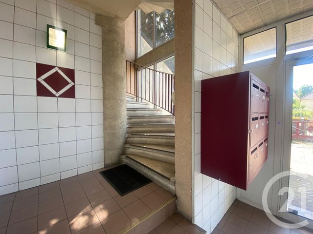 Appartement F2 à vendre - 2 pièces - 30.23 m2 - VILLEPARISIS - 77 - ILE-DE-FRANCE - Century 21 Gp Immobilier