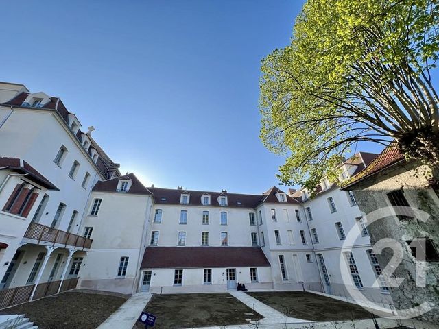 Appartement F3 à louer - 3 pièces - 59.4 m2 - JUILLY - 77 - ILE-DE-FRANCE - Century 21 Gp Immobilier