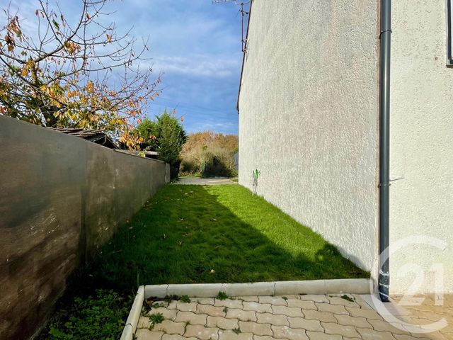 Appartement F3 à vendre - 3 pièces - 62.3 m2 - DAMMARTIN EN GOELE - 77 - ILE-DE-FRANCE - Century 21 Gp Immobilier