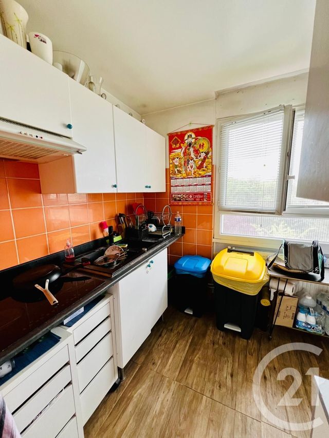 Appartement F5 à louer - 5 pièces - 88.07 m2 - SURVILLIERS - 95 - ILE-DE-FRANCE - Century 21 Gp Immobilier