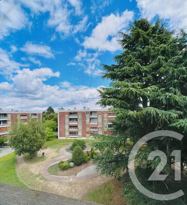 Appartement F5 à louer - 5 pièces - 88.07 m2 - SURVILLIERS - 95 - ILE-DE-FRANCE - Century 21 Gp Immobilier