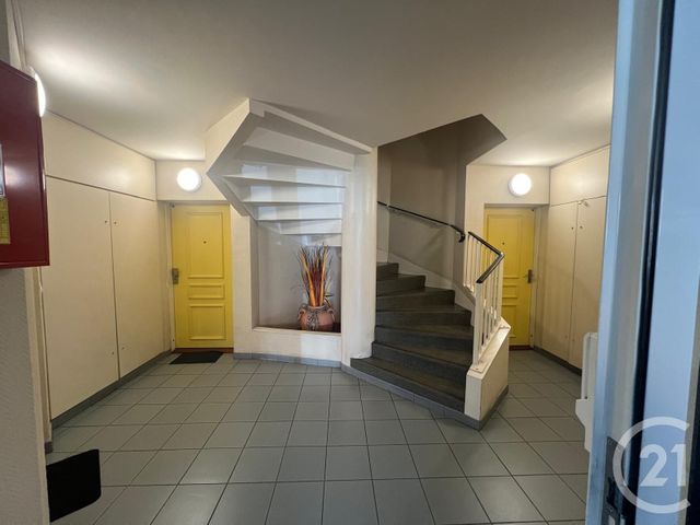 Appartement F2 à vendre - 2 pièces - 42.92 m2 - ROISSY EN FRANCE - 95 - ILE-DE-FRANCE - Century 21 Gp Immobilier