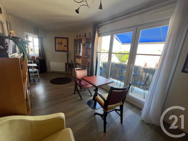 Appartement F2 à vendre - 2 pièces - 42.92 m2 - ROISSY EN FRANCE - 95 - ILE-DE-FRANCE - Century 21 Gp Immobilier