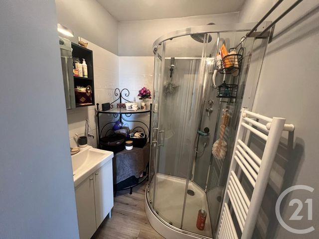 Appartement F2 à vendre - 2 pièces - 42.92 m2 - ROISSY EN FRANCE - 95 - ILE-DE-FRANCE - Century 21 Gp Immobilier