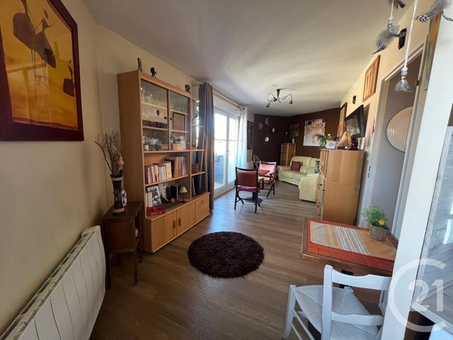 Appartement F2 à vendre - 2 pièces - 42.92 m2 - ROISSY EN FRANCE - 95 - ILE-DE-FRANCE - Century 21 Gp Immobilier