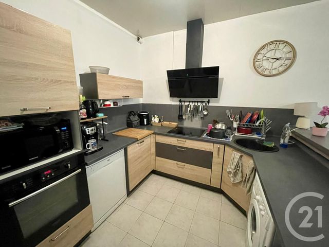 Appartement F3 à vendre - 3 pièces - 74.97 m2 - ST SOUPPLETS - 77 - ILE-DE-FRANCE - Century 21 Gp Immobilier