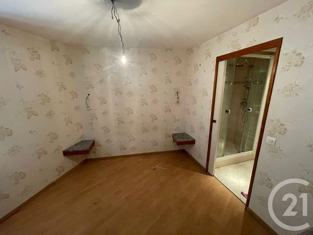 Afficher la photo en grand immeuble à vendre - 200.0 m2 - DAMMARTIN EN GOELE - 77 - ILE-DE-FRANCE - Century 21 Gp Immobilier