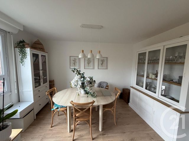 Appartement F3 à louer - 3 pièces - 80.53 m2 - SURVILLIERS - 95 - ILE-DE-FRANCE - Century 21 Gp Immobilier