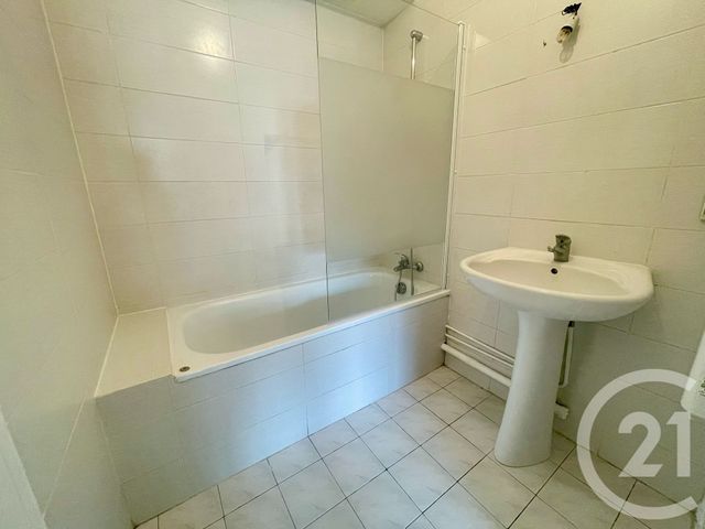 Afficher la photo en grand Appartement Studio à louer - 1 pièce - 33.84 m2 - CLAYE SOUILLY - 77 - ILE-DE-FRANCE - Century 21 Gp Immobilier