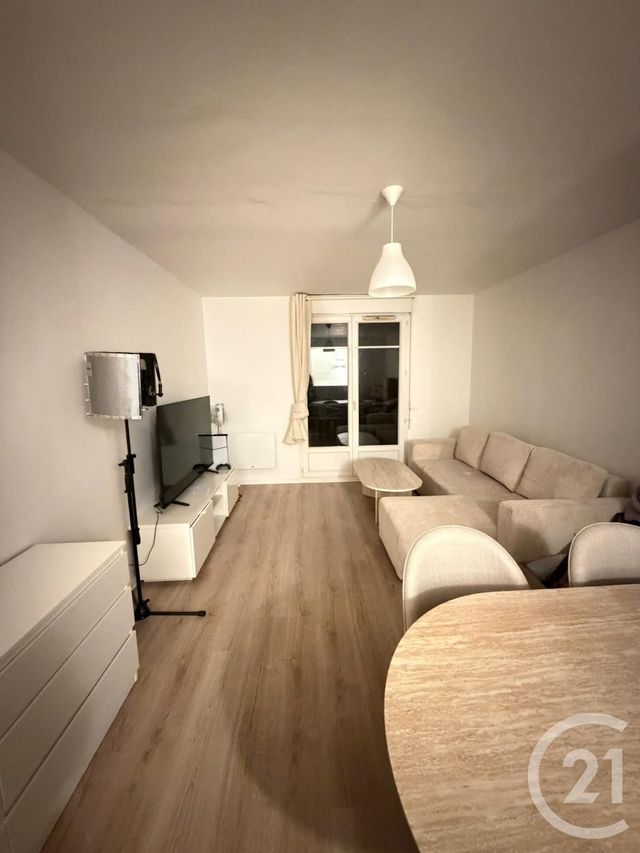 Afficher la photo en grand Appartement F1 à louer - 1 pièce - 31.74 m2 - OTHIS - 77 - ILE-DE-FRANCE - Century 21 Gp Immobilier
