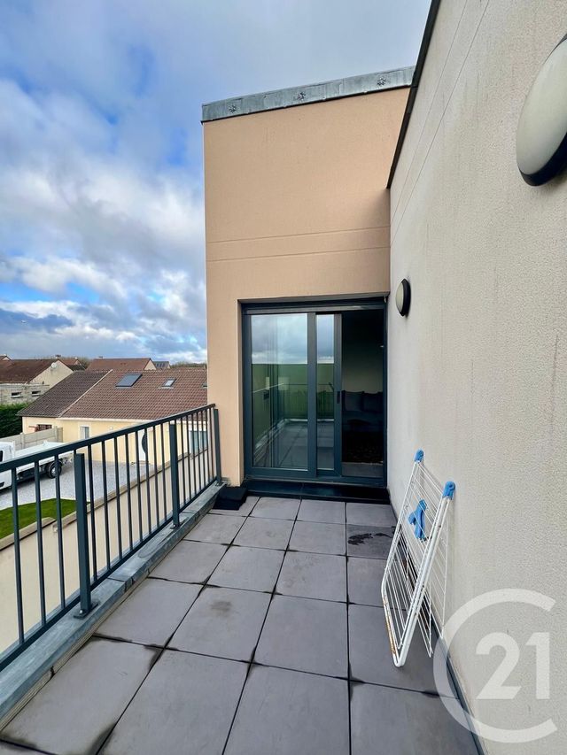 Appartement F3 à louer - 3 pièces - 59.0 m2 - ST MESMES - 77 - ILE-DE-FRANCE - Century 21 Gp Immobilier