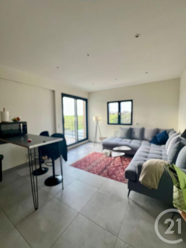 Appartement F3 à louer - 3 pièces - 59.0 m2 - ST MESMES - 77 - ILE-DE-FRANCE - Century 21 Gp Immobilier