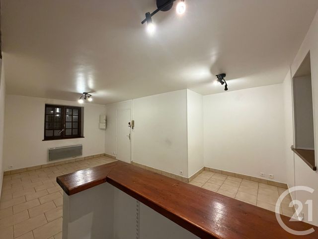 Appartement F2 à louer - 2 pièces - 34.06 m2 - MARCHEMORET - 77 - ILE-DE-FRANCE - Century 21 Gp Immobilier
