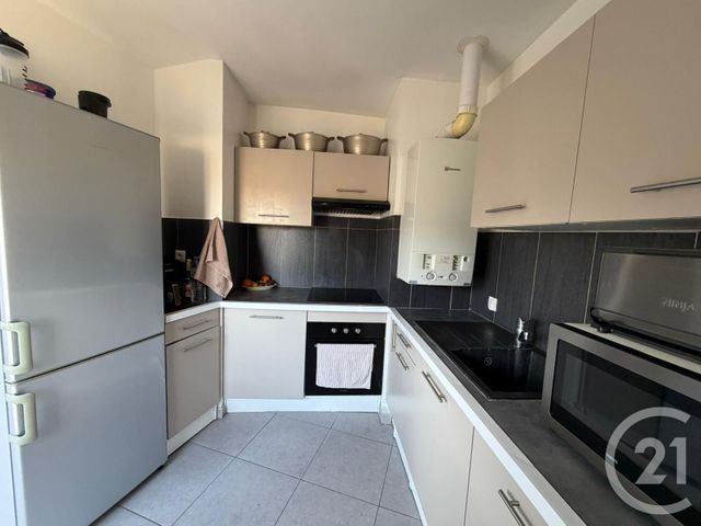 Appartement F3 à louer - 3 pièces - 66.71 m2 - ANNET SUR MARNE - 77 - ILE-DE-FRANCE - Century 21 Gp Immobilier