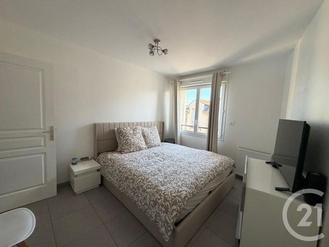 Appartement F3 à louer - 3 pièces - 66.71 m2 - ANNET SUR MARNE - 77 - ILE-DE-FRANCE - Century 21 Gp Immobilier