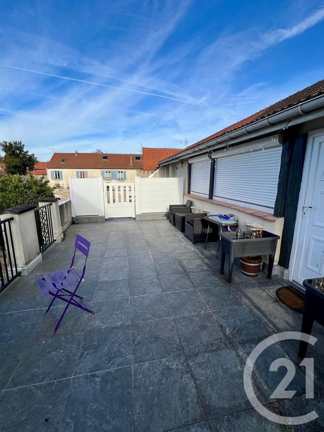 Appartement F2 à louer - 2 pièces - 31.0 m2 - ST MARD - 77 - ILE-DE-FRANCE - Century 21 Gp Immobilier