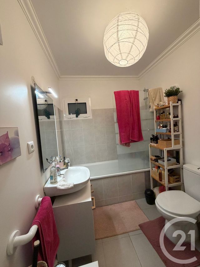 Appartement F2 à louer - 2 pièces - 32.28 m2 - VINANTES - 77 - ILE-DE-FRANCE - Century 21 Gp Immobilier