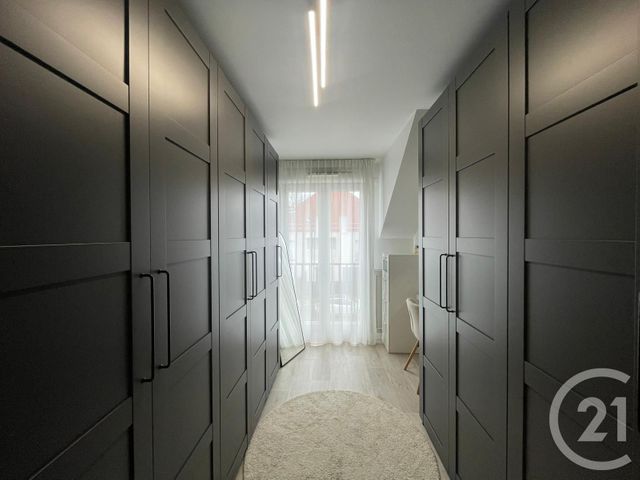 Appartement F4 à vendre - 4 pièces - 80.43 m2 - MOUSSY LE VIEUX - 77 - ILE-DE-FRANCE - Century 21 Gp Immobilier