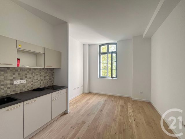 Appartement F1 à louer - 1 pièce - 23.7 m2 - JUILLY - 77 - ILE-DE-FRANCE - Century 21 Gp Immobilier