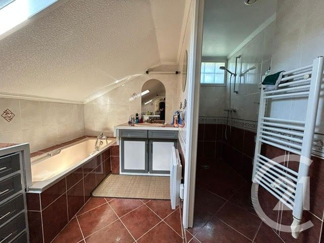maison à vendre - 4 pièces - 91.1 m2 - MOUSSY LE VIEUX - 77 - ILE-DE-FRANCE - Century 21 Gp Immobilier