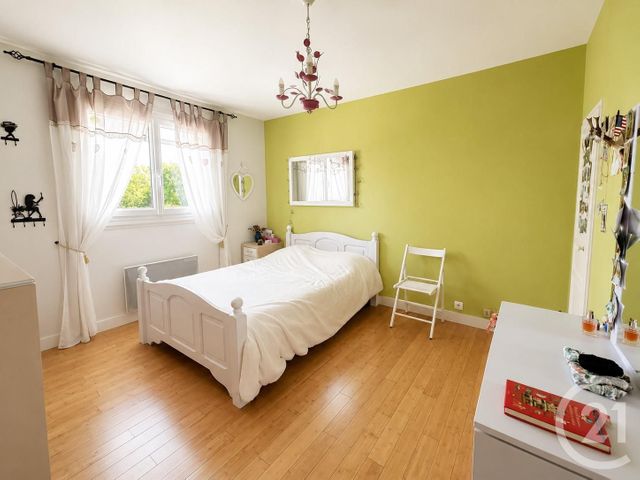 maison à vendre - 4 pièces - 91.1 m2 - MOUSSY LE VIEUX - 77 - ILE-DE-FRANCE - Century 21 Gp Immobilier