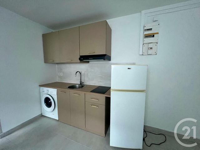 Appartement F2 à louer - 2 pièces - 27.65 m2 - LE PLESSIS BELLEVILLE - 60 - PICARDIE - Century 21 Gp Immobilier