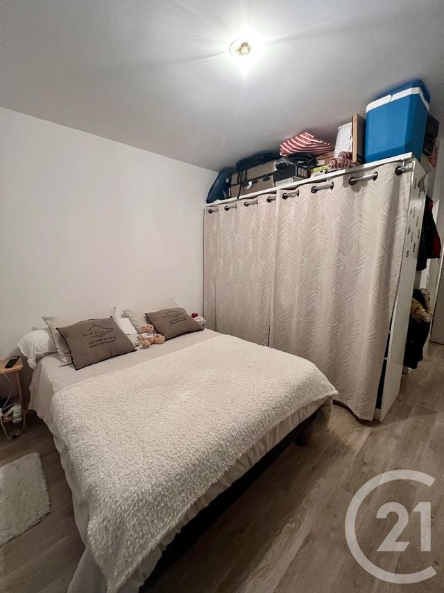 Appartement F2 à louer - 2 pièces - 41.45 m2 - MEAUX - 77 - ILE-DE-FRANCE - Century 21 Gp Immobilier