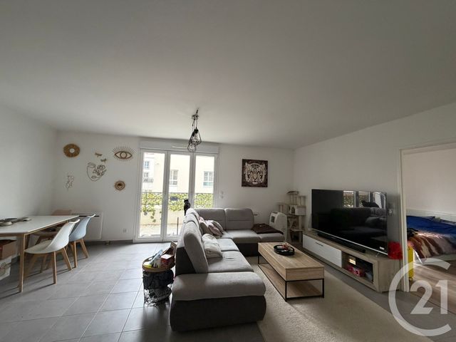 Appartement F2 à louer - 2 pièces - 46.95 m2 - LONGPERRIER - 77 - ILE-DE-FRANCE - Century 21 Gp Immobilier